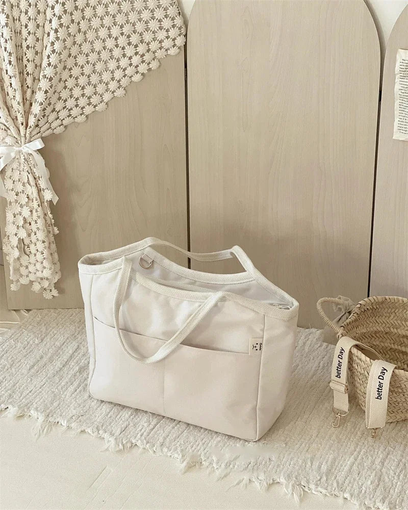 Süße Wickeltasche mit Bärchen-Design