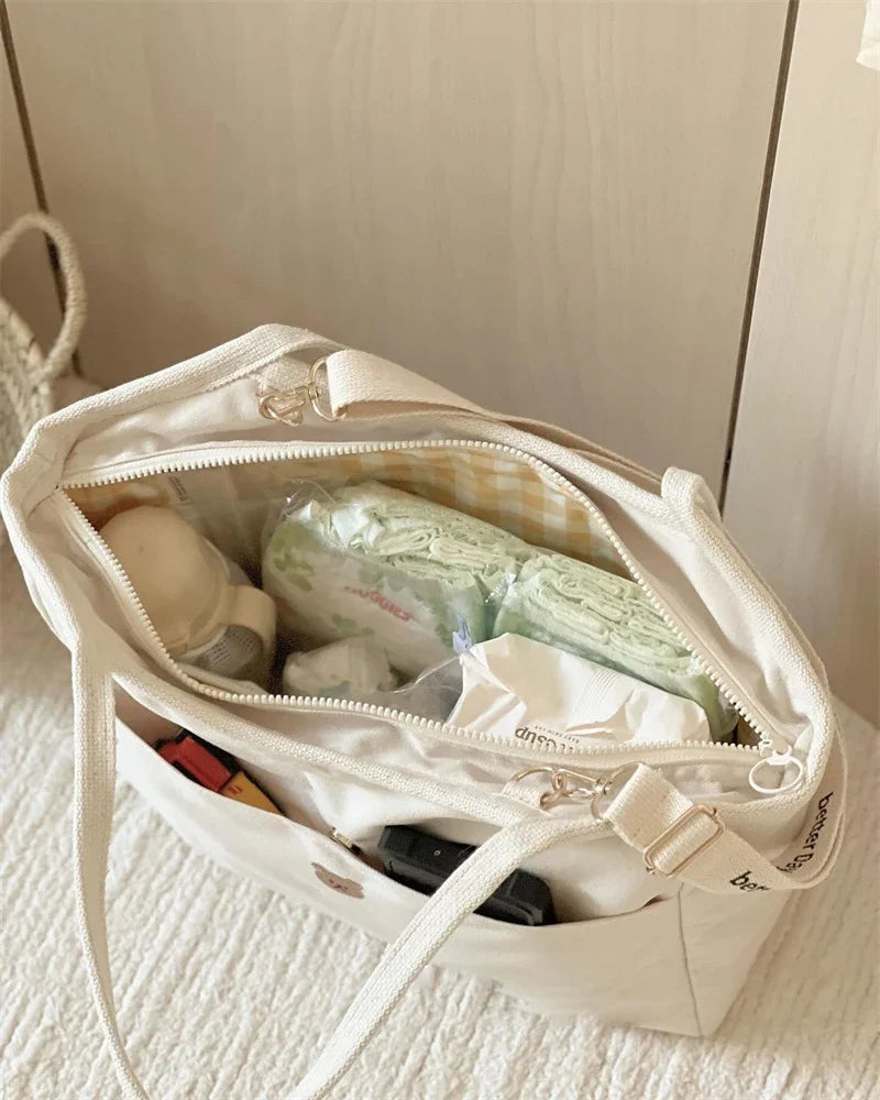 Süße Wickeltasche mit Bärchen-Design